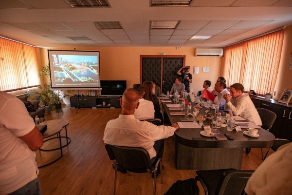 ninbo18D411100C-6EC0-BA5E-0CB6-8358D63B9576.jpg